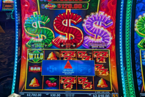 03-11-2026_2010.00_LuckyWinner
