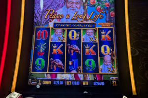 04-05-26_3264.00_LUCKYWINNER